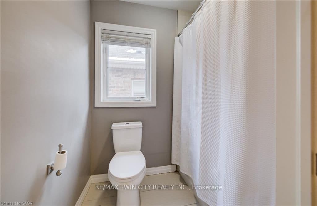 268 EVENS POND Crescent thumbnail 34