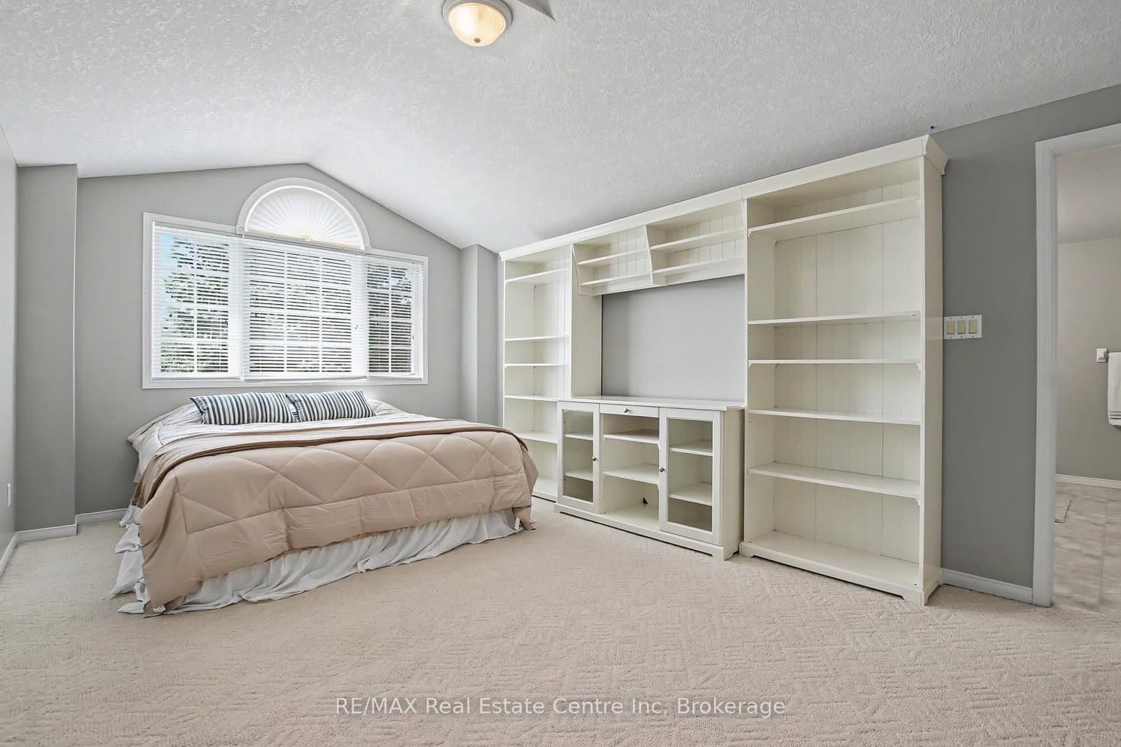 941 Gordon Street, Unit 48 thumbnail 18