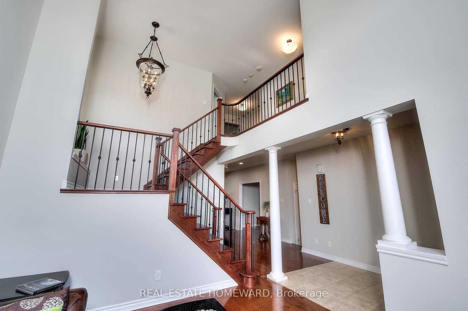 225 Ridgemere Court thumbnail 16