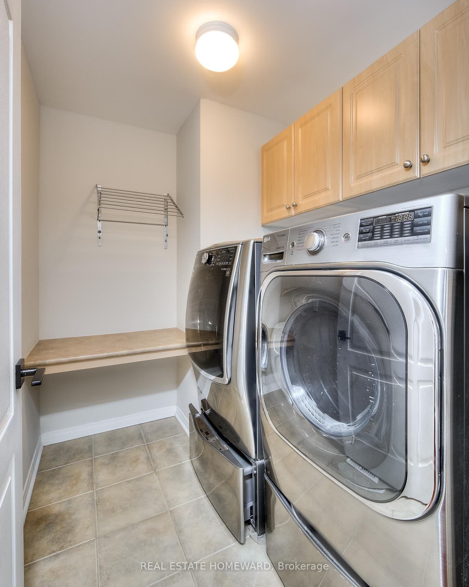 225 Ridgemere Court thumbnail 31