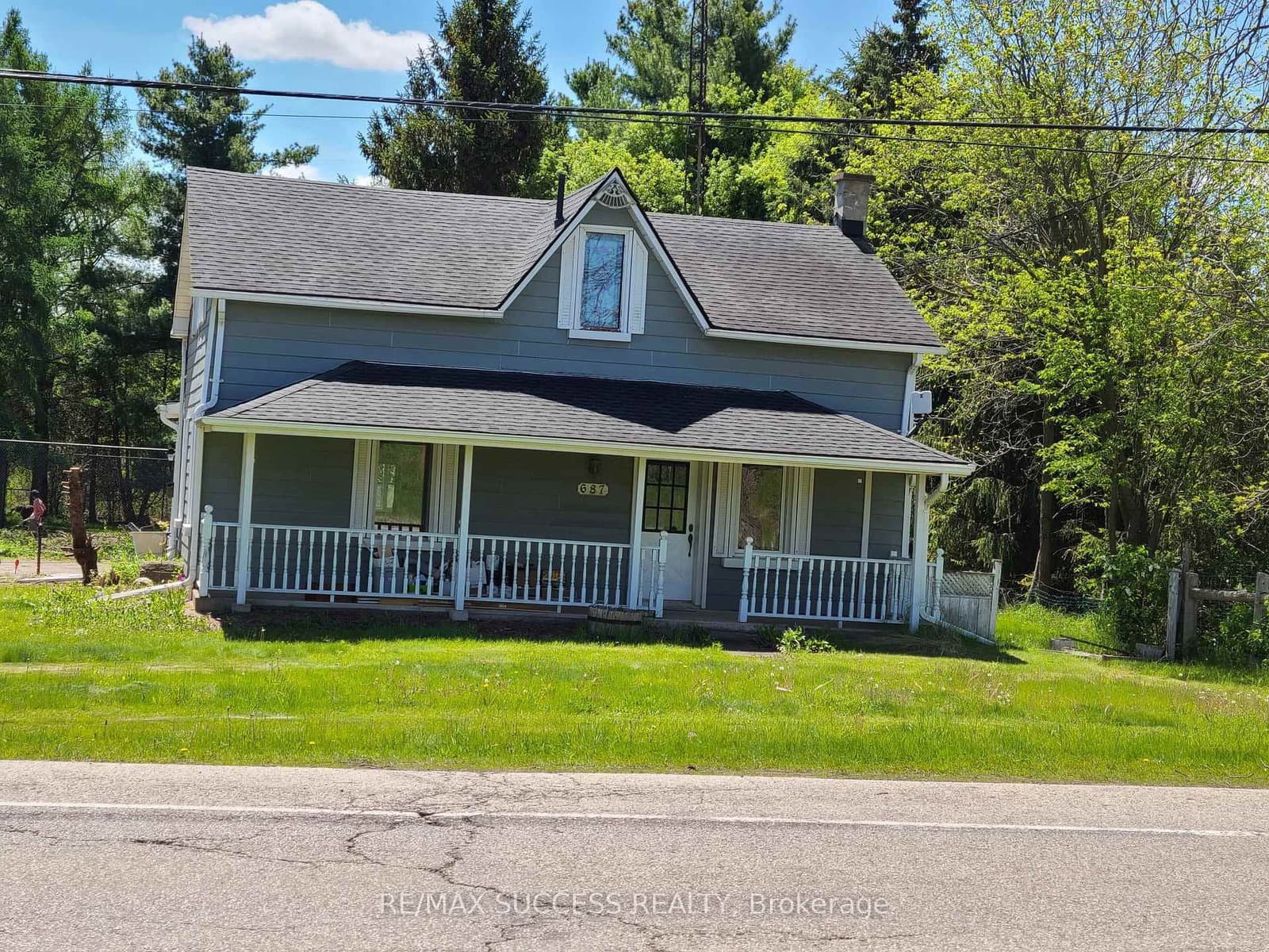 687 New Dundee Road - Image 1