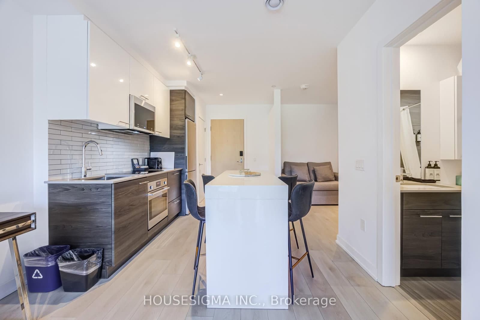 120 Carrick Trail, Unit 313 thumbnail 11