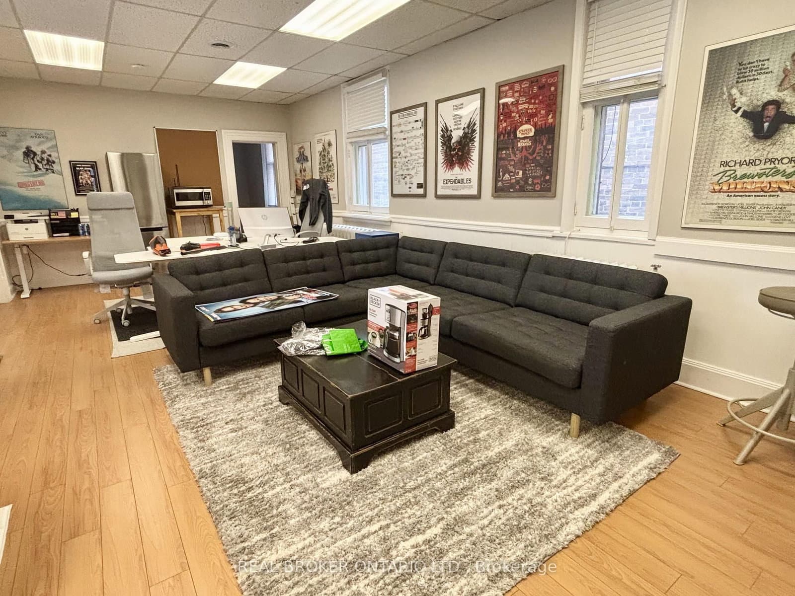 49 Manitoba Street, Unit 102 thumbnail 10