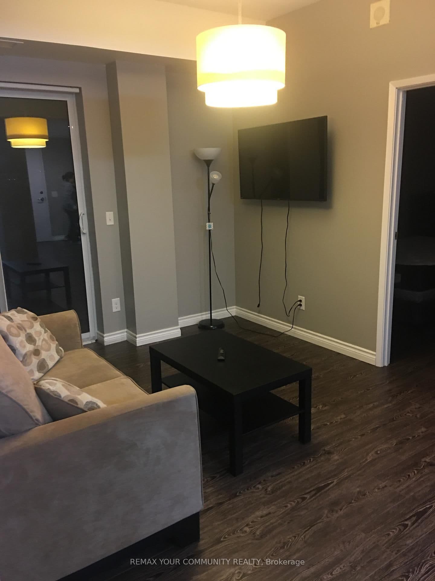 158 King Street N, Unit B-603 thumbnail 14
