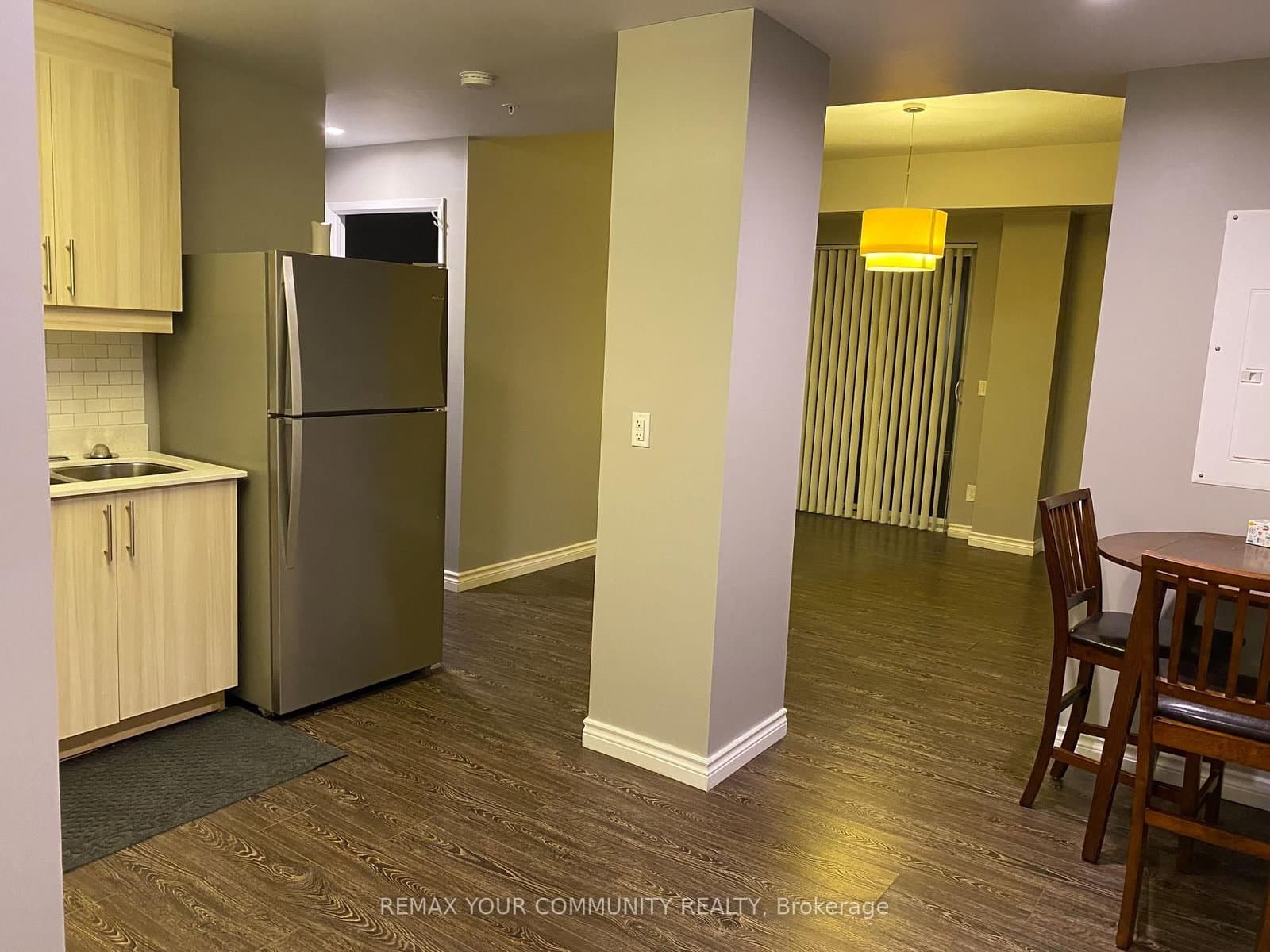 158 King Street N, Unit B-603 thumbnail 6