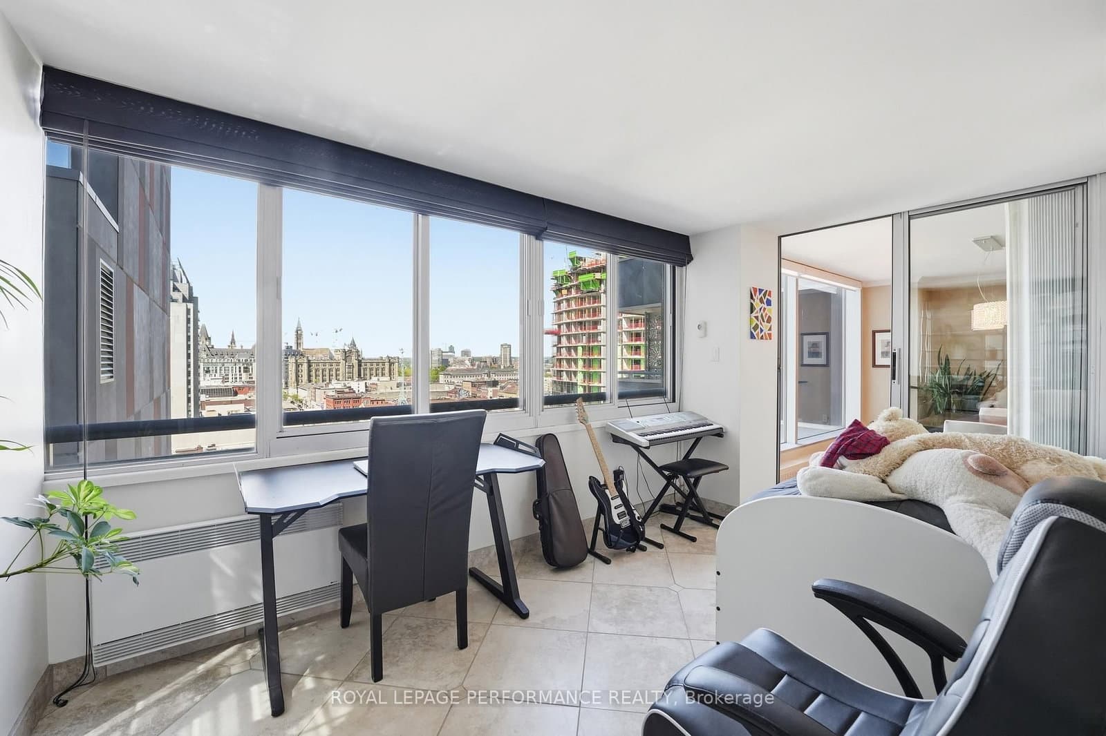 160 George Street, Unit 1601 thumbnail 23