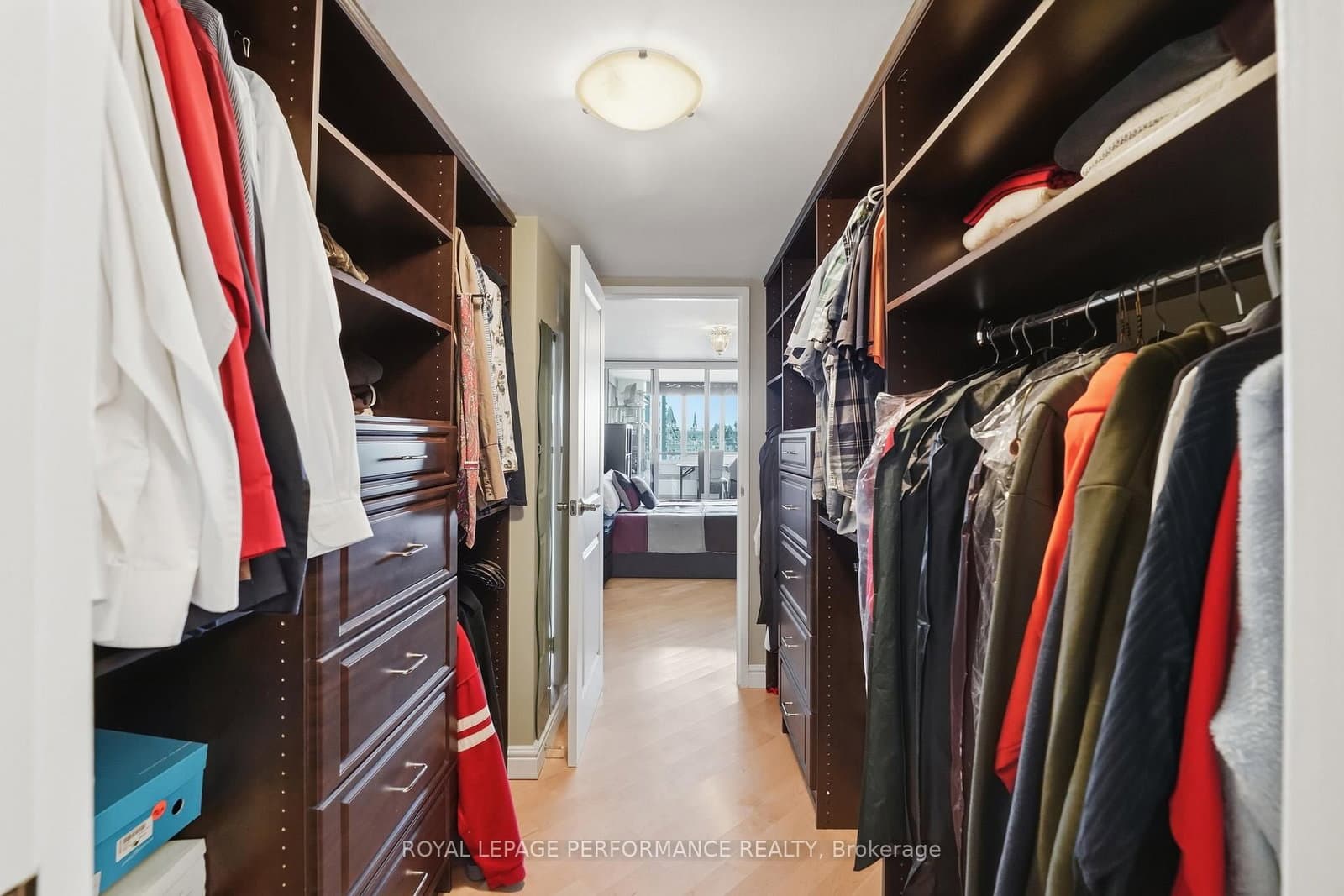160 George Street, Unit 1601 thumbnail 28