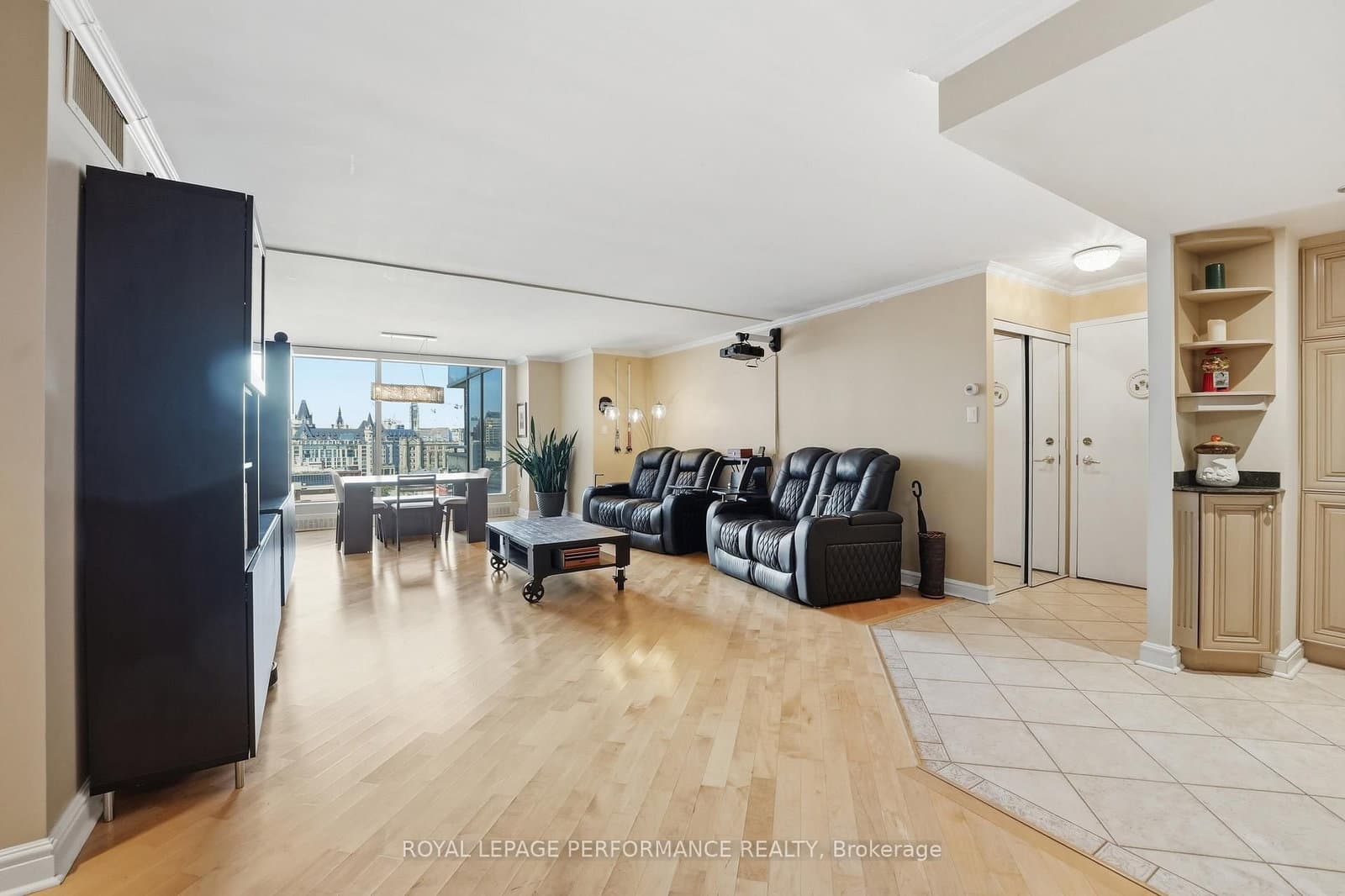 160 George Street, Unit 1601 thumbnail 5