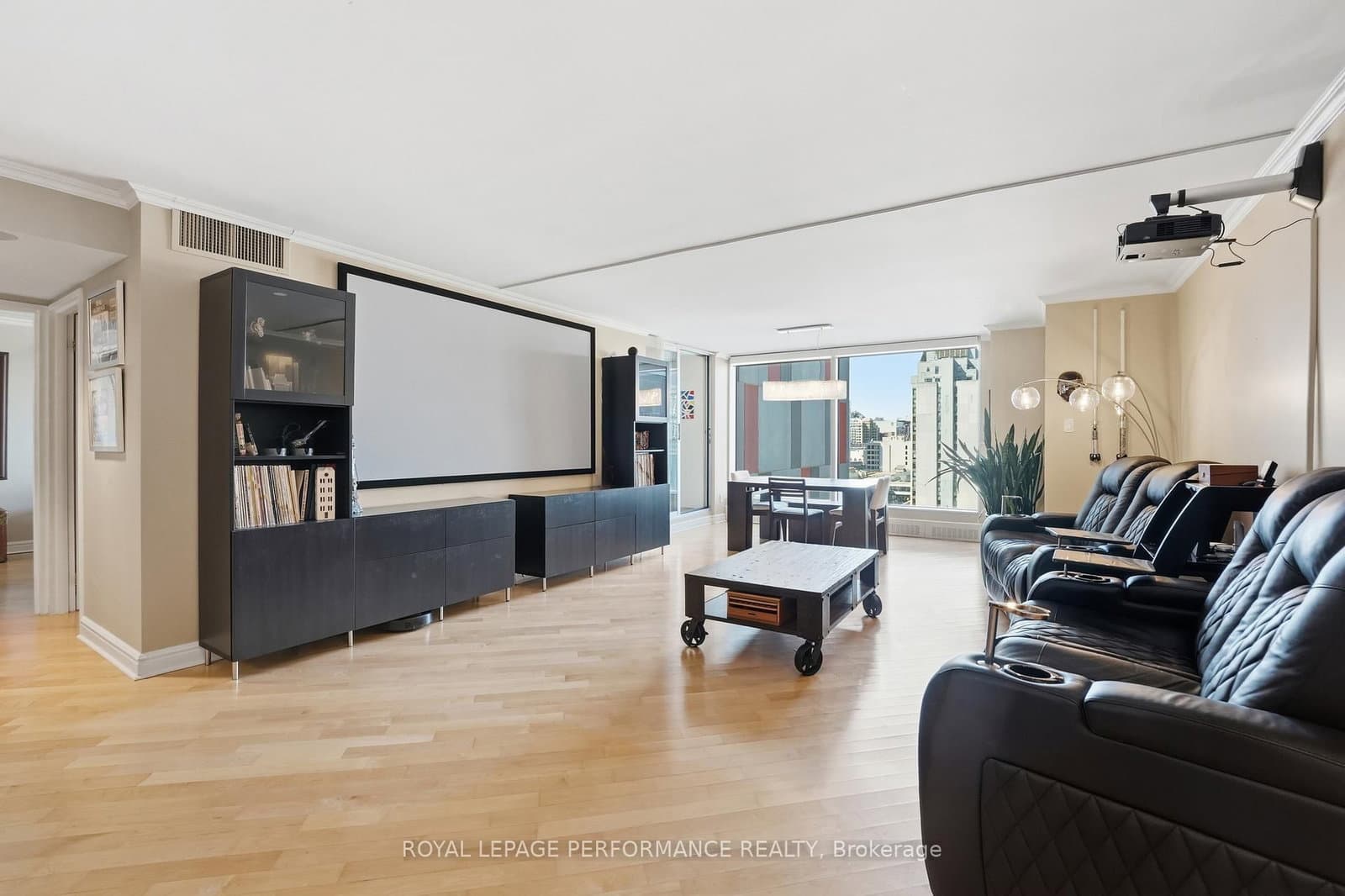 160 George Street, Unit 1601 thumbnail 6