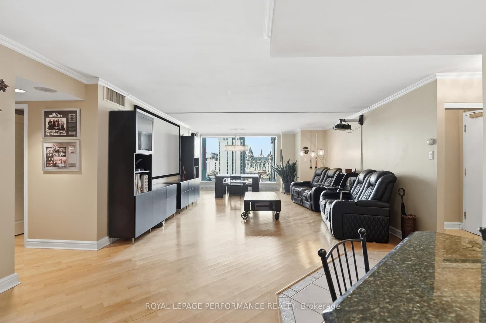 160 George Street, Unit 1601 thumbnail 9