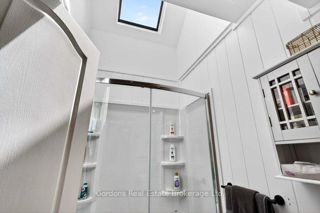 21 Wellington Crescent thumbnail 31
