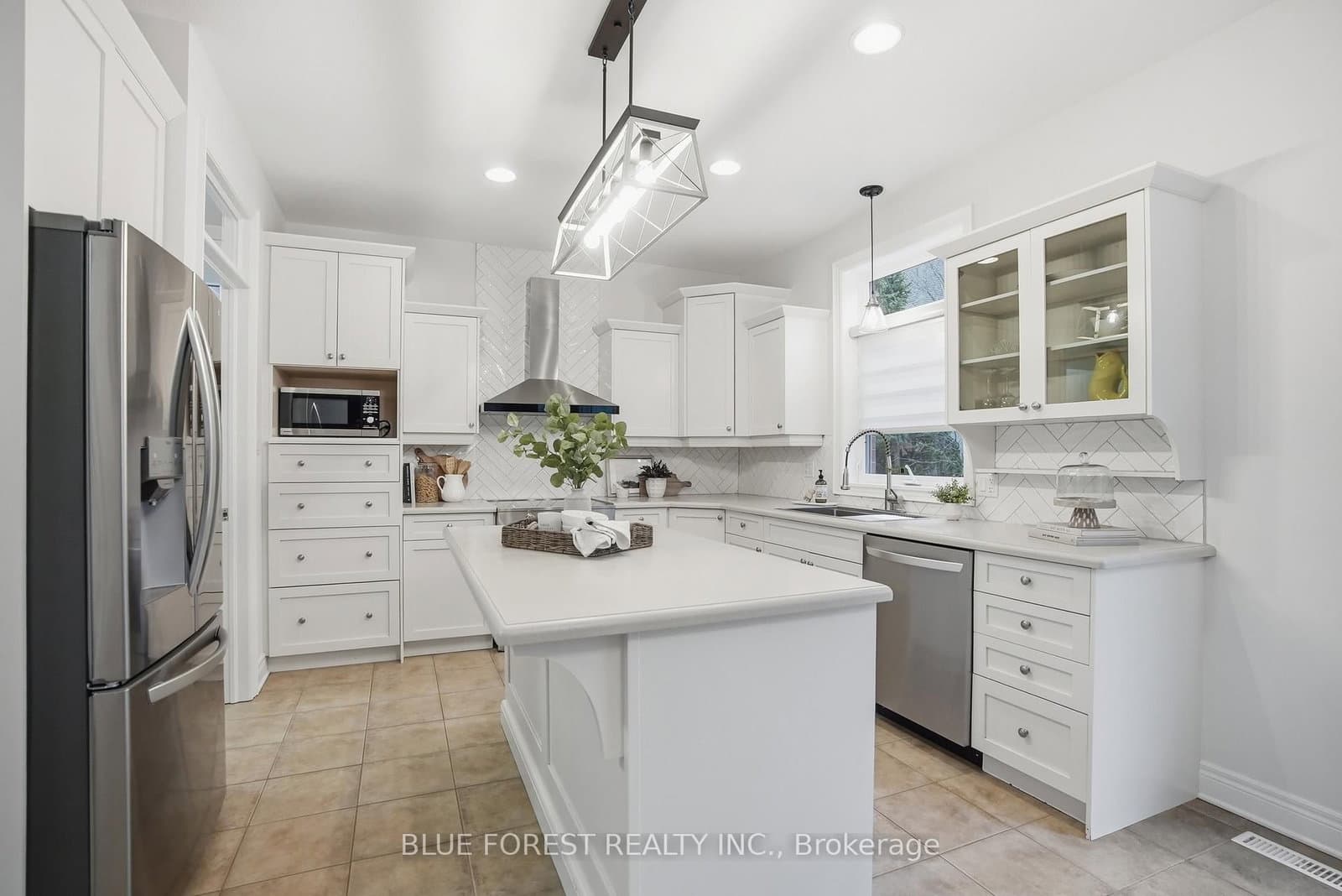 7222 Clayton Walk, Unit 5 thumbnail 15