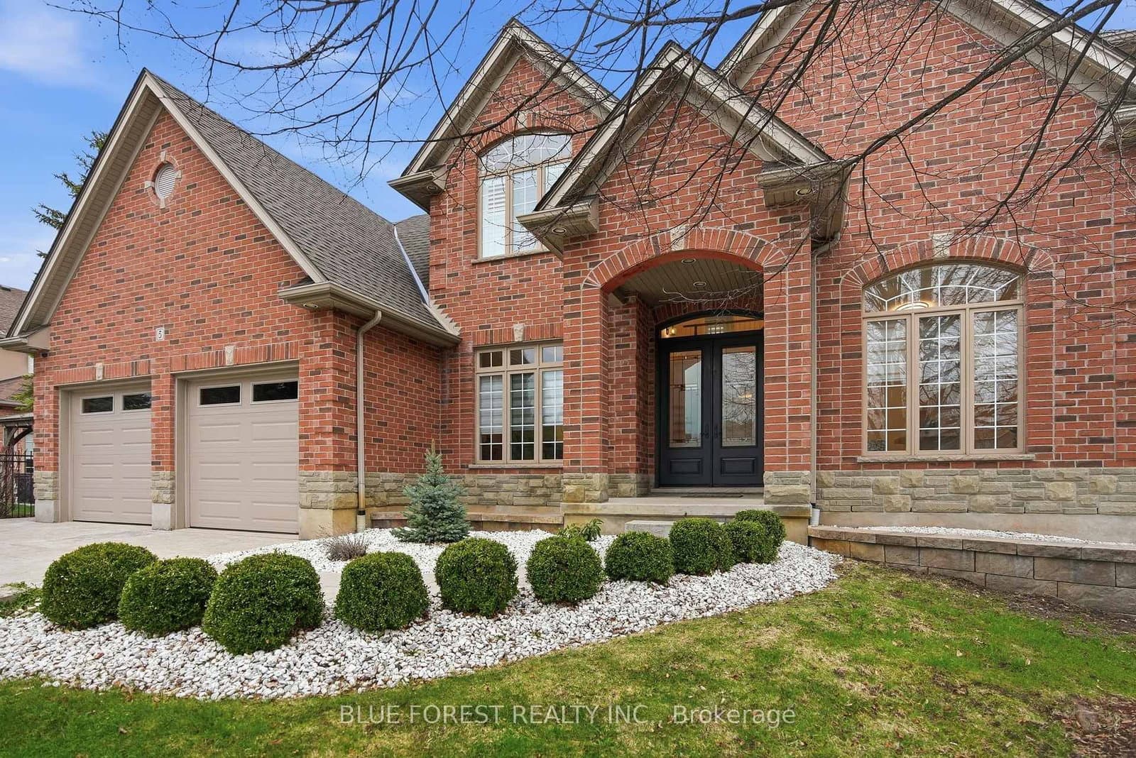 7222 Clayton Walk, Unit 5 thumbnail 2