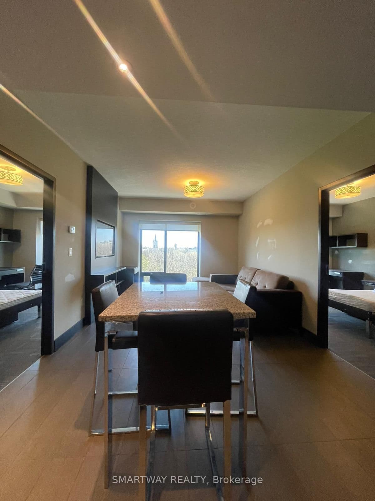 1235 Richmond Street, Unit 913 thumbnail 11