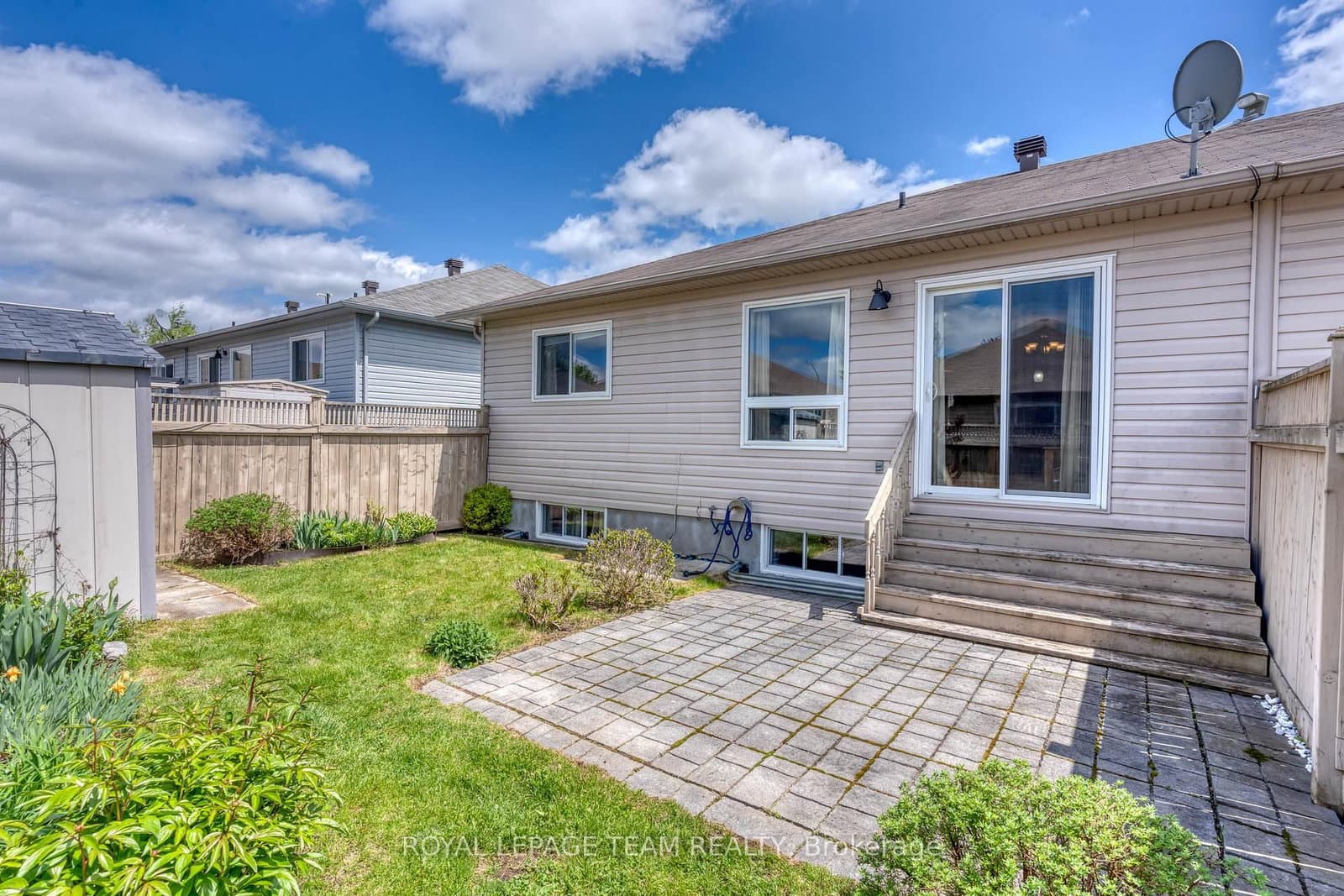 511 Kilburn Street thumbnail 25