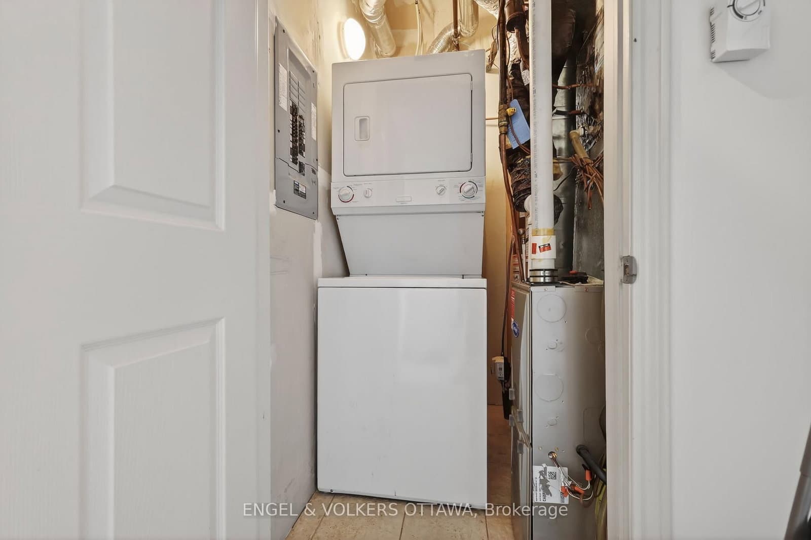 711 Churchill Avenue, Unit 401 thumbnail 29