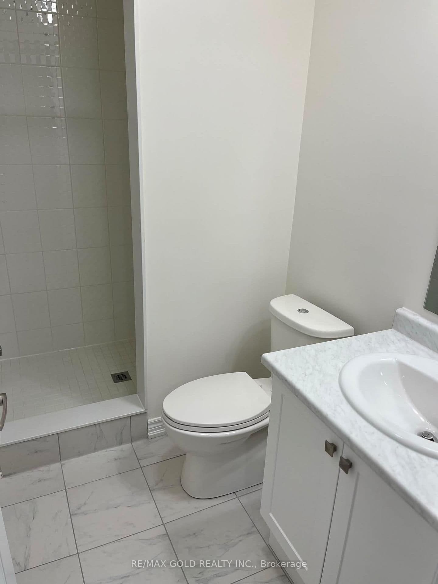 90 Grassbourne Avenue thumbnail 13