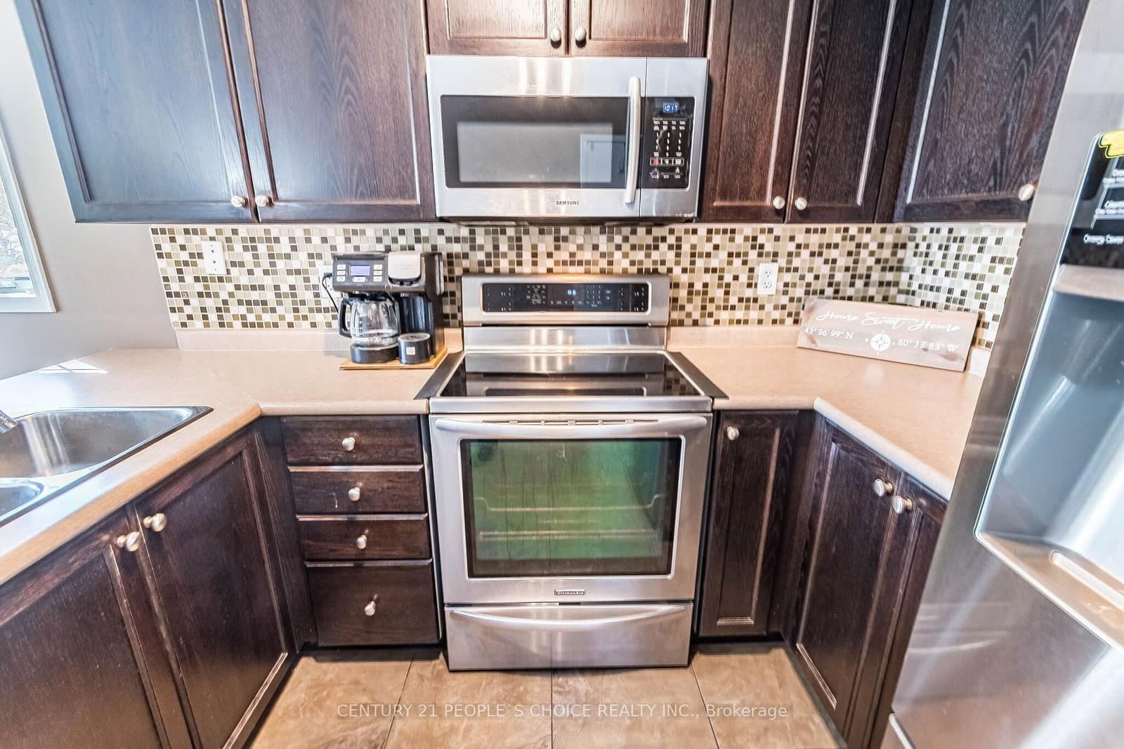 35 Mountford Drive, Unit 9 thumbnail 15