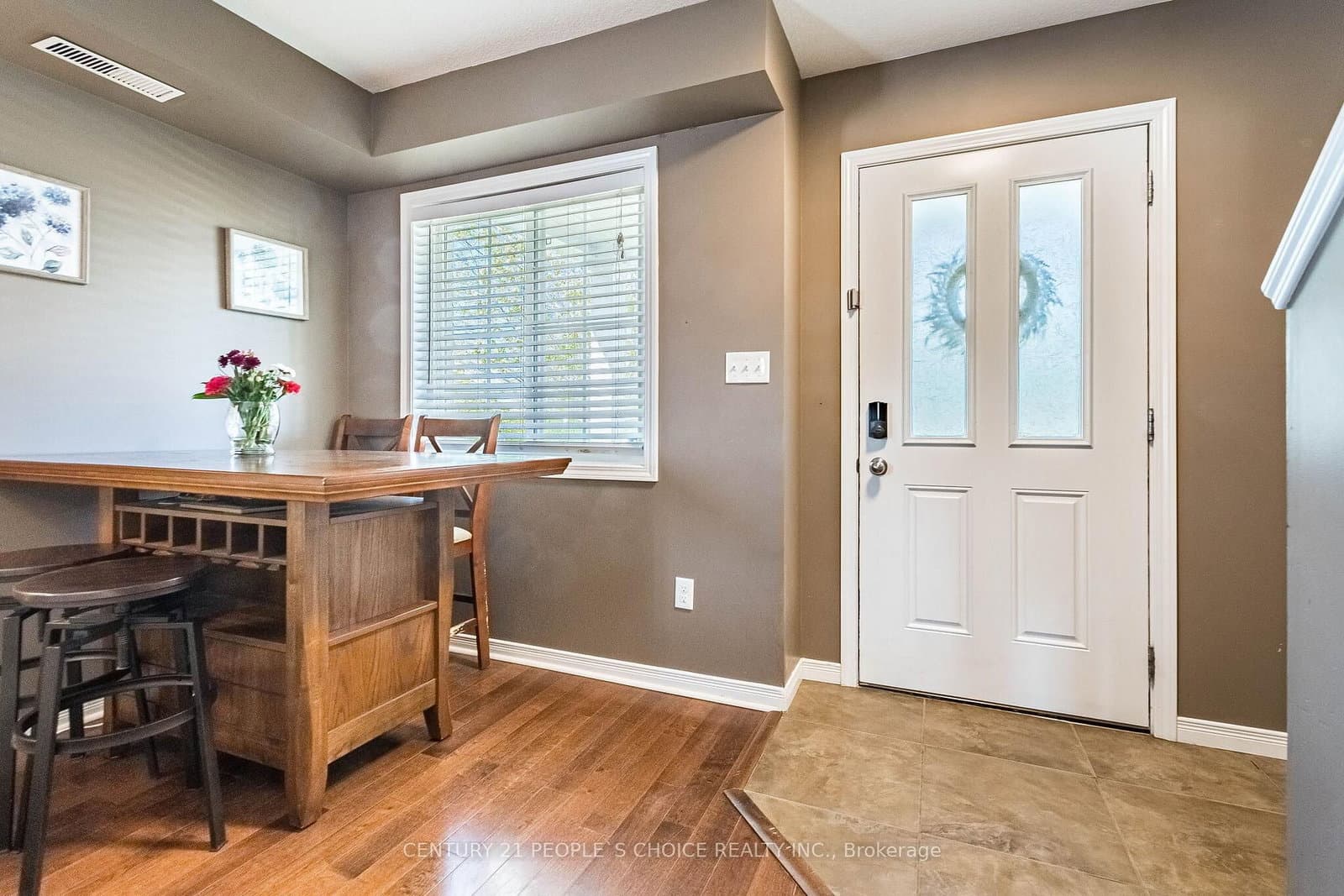 35 Mountford Drive, Unit 9 thumbnail 7