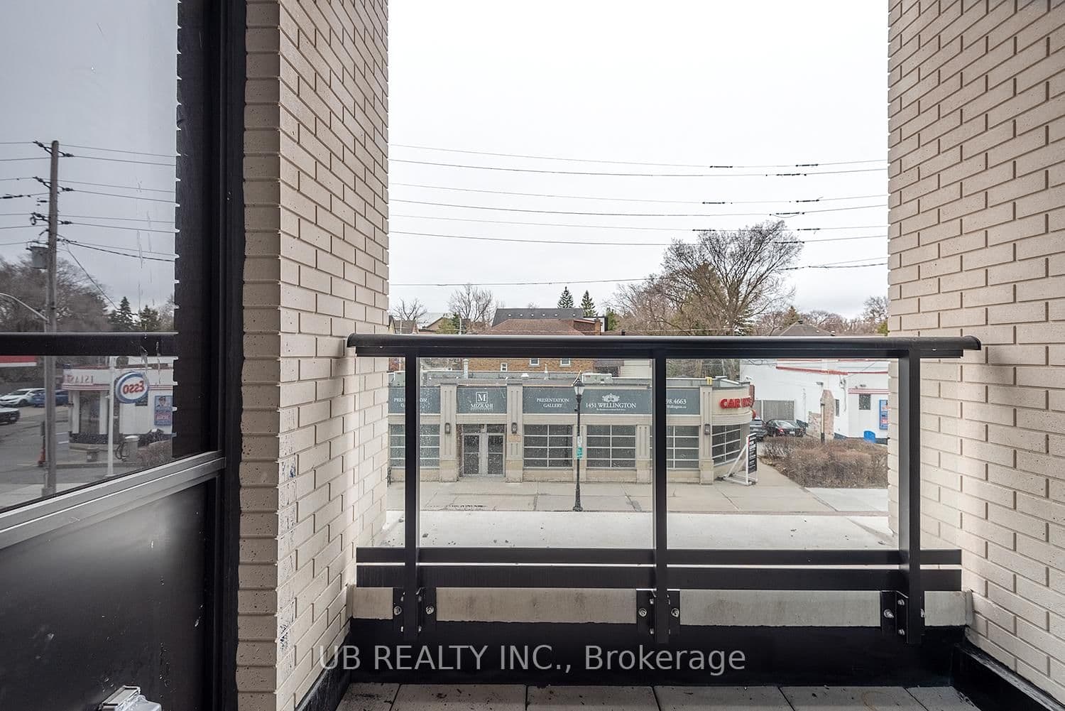 1451 WELLINGTON Street W, Unit 202 thumbnail 12