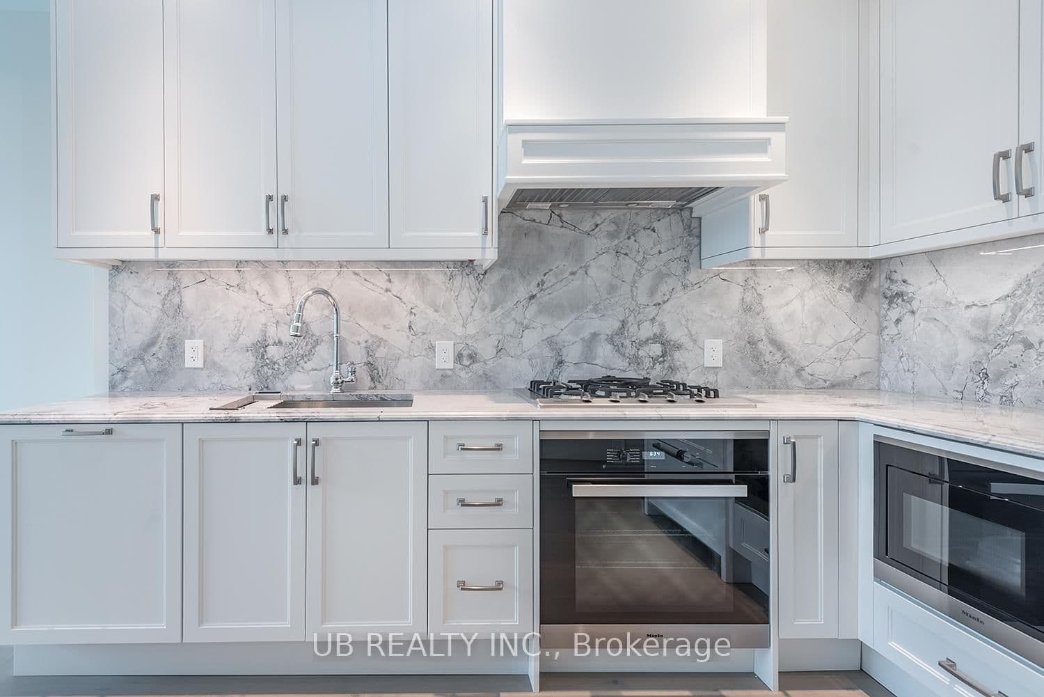 1451 WELLINGTON Street W, Unit 205 thumbnail 5