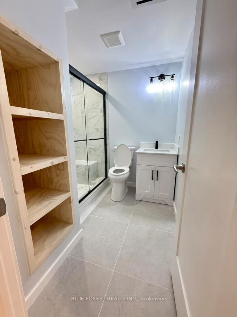 1458 Wright Crescent thumbnail 18