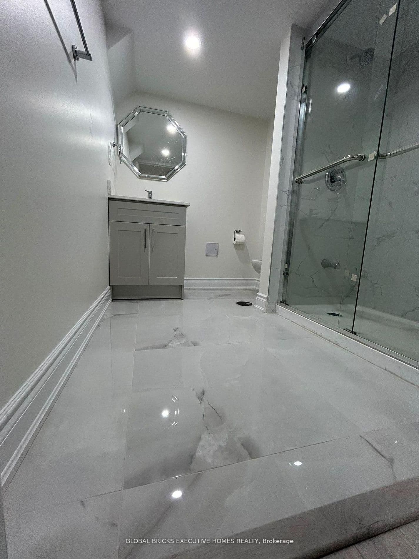 91 Higgins Avenue thumbnail 19