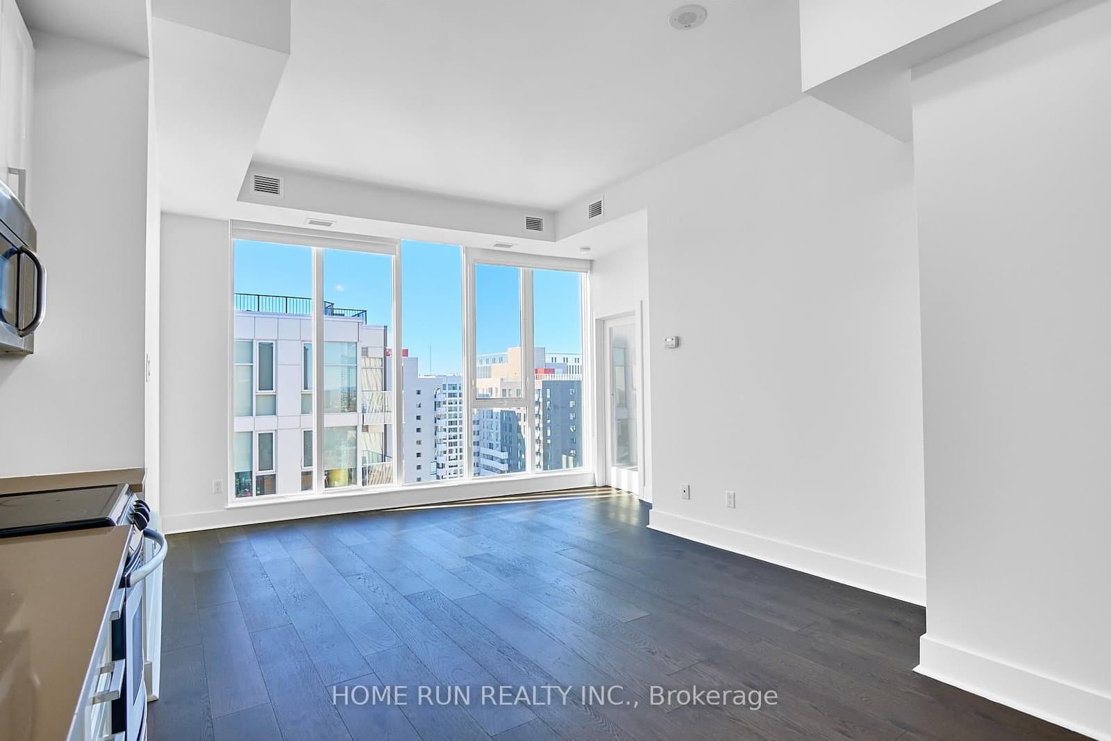 40 Nepean Street, Unit 2703 thumbnail 9