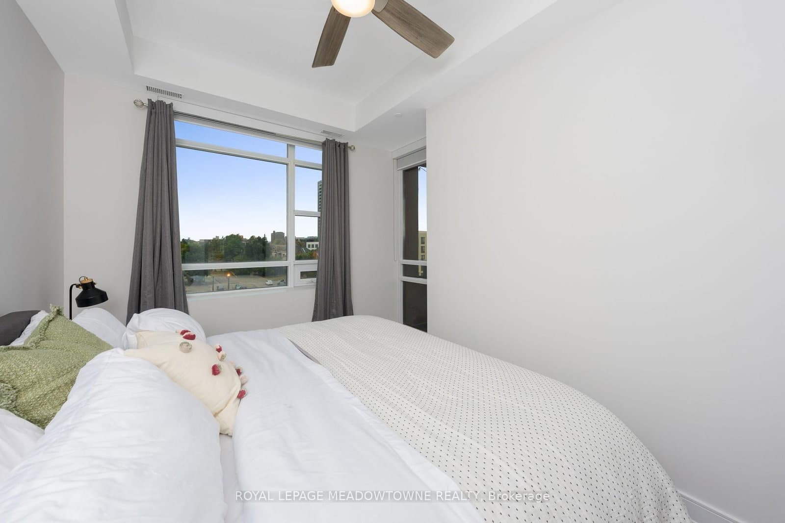 150 Main Street W, Unit 505 thumbnail 27