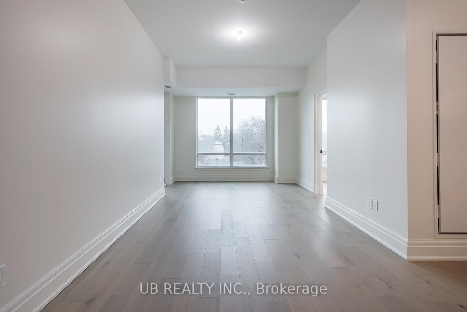 1451 WELLINGTON Street W, Unit 405 thumbnail 11