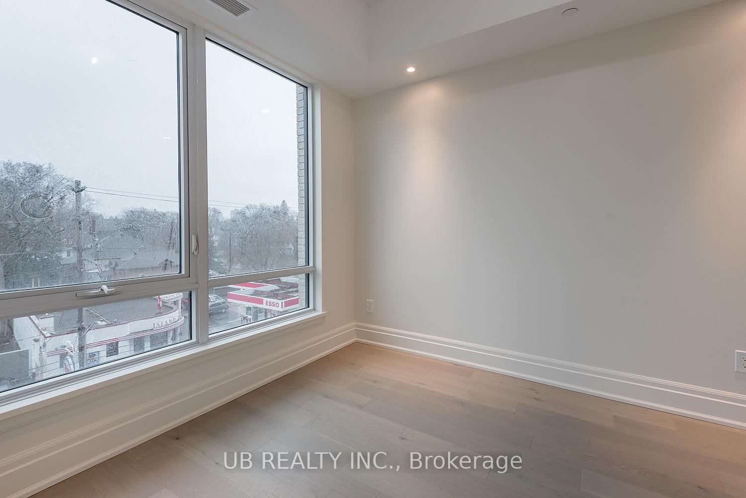 1451 WELLINGTON Street W, Unit 405 thumbnail 24