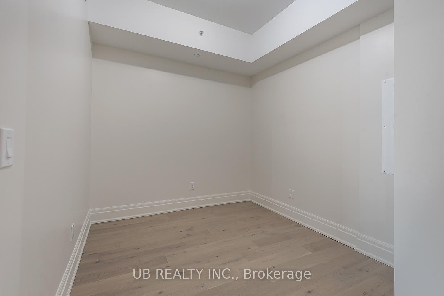 1451 WELLINGTON Street W, Unit 405 thumbnail 26