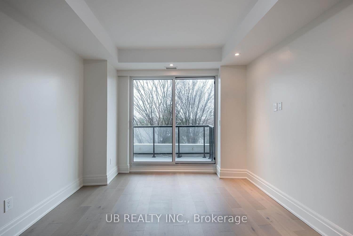 1451 WELLINGTON Street W, Unit 311 thumbnail 14