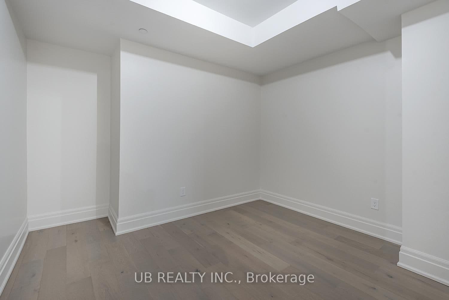 1451 WELLINGTON Street W, Unit 311 thumbnail 17