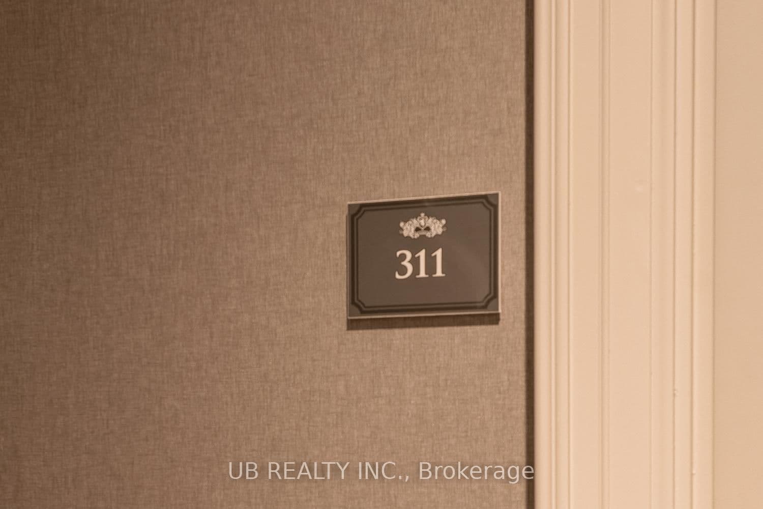 1451 WELLINGTON Street W, Unit 311 thumbnail 2