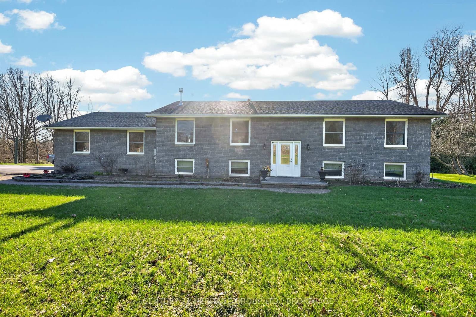 191 Emerson Road - Image 1
