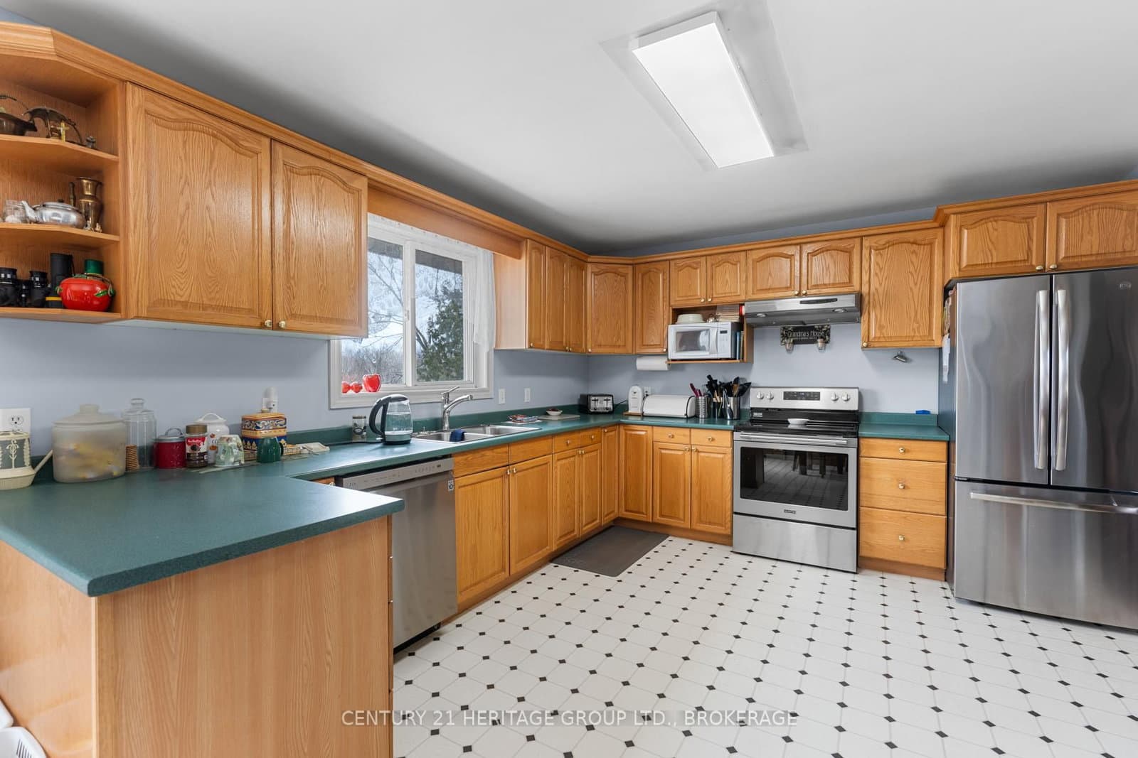 191 Emerson Road thumbnail 21