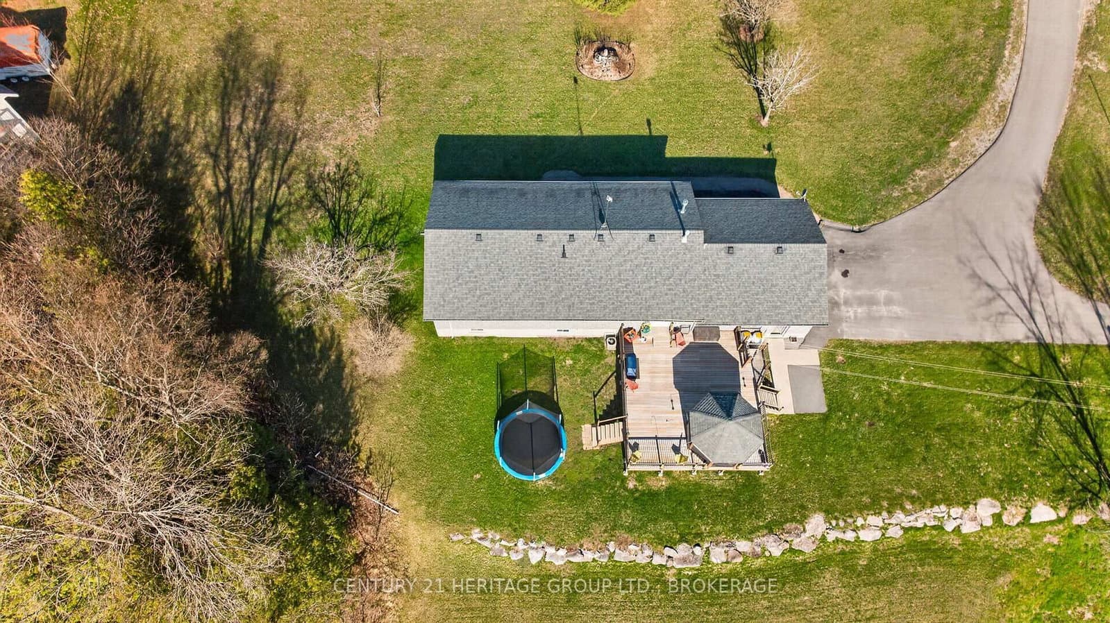 191 Emerson Road thumbnail 44