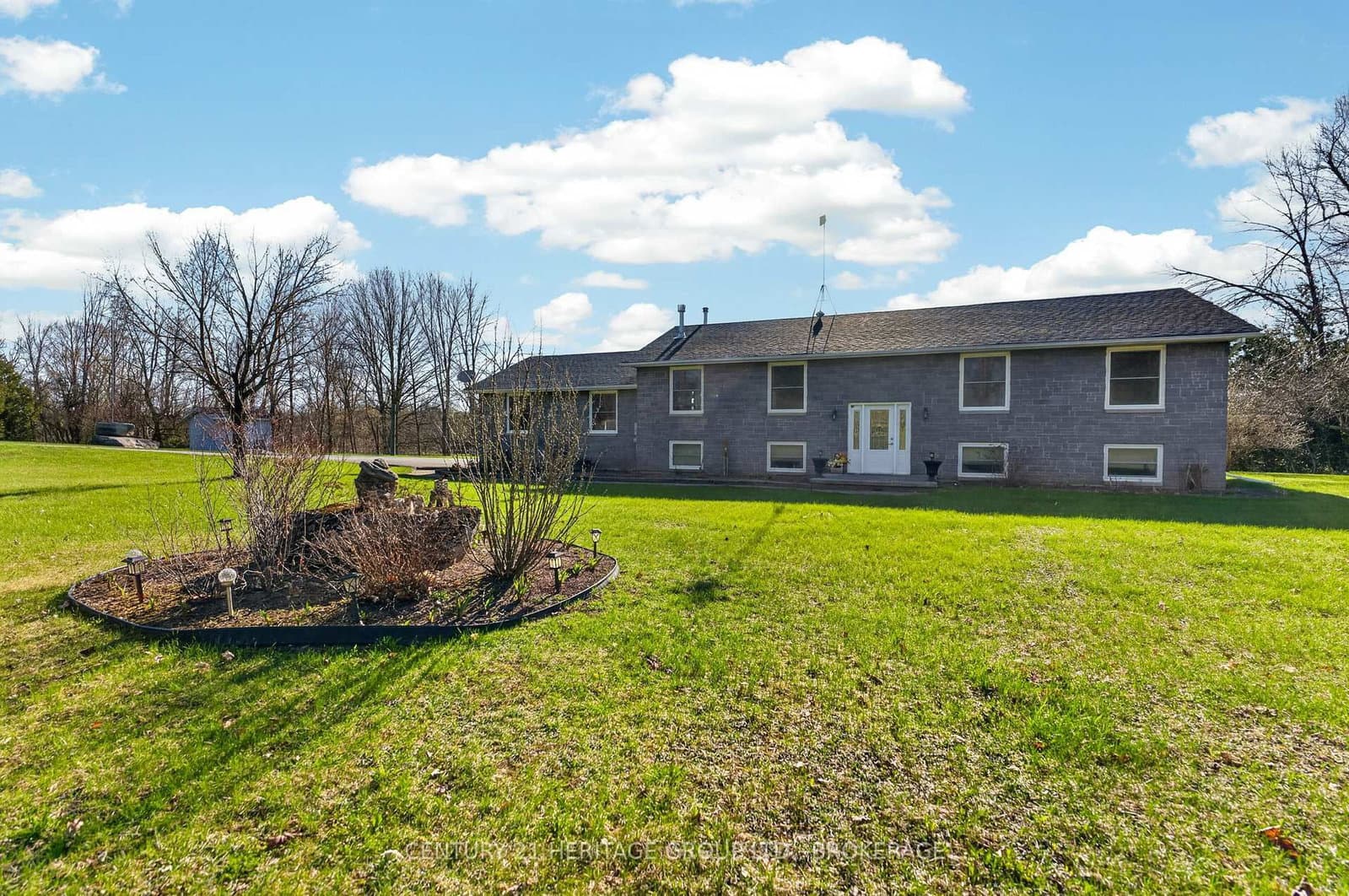 191 Emerson Road thumbnail 6