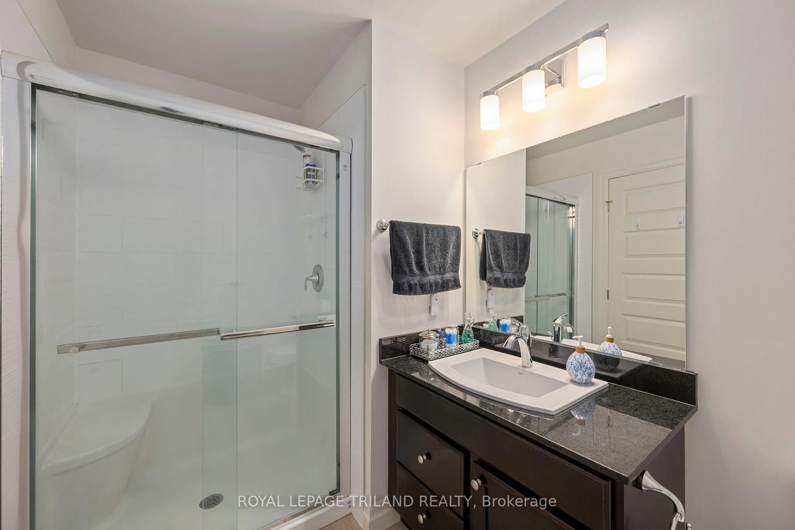 1850 Beaverbrook Avenue, Unit 80 thumbnail 14