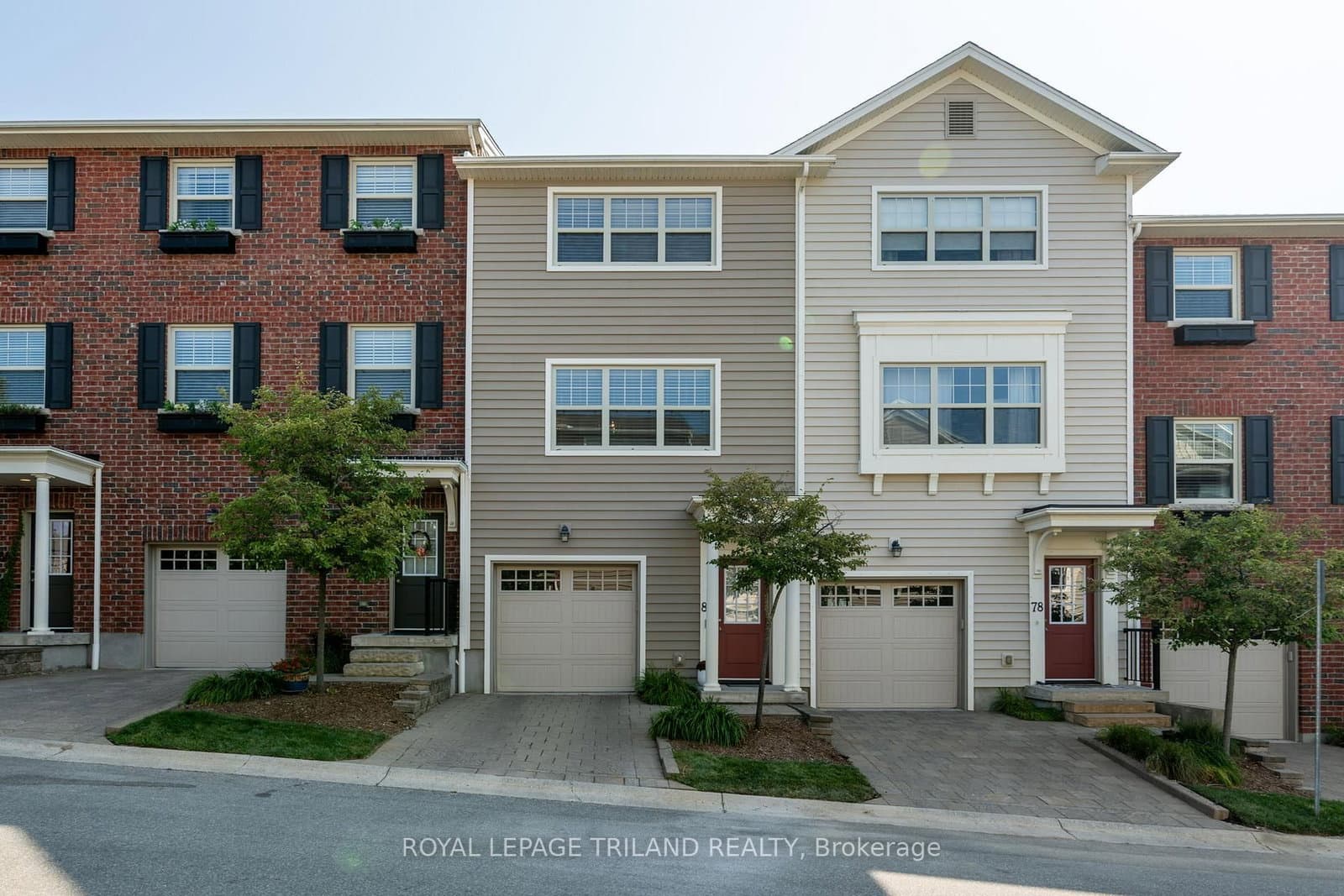 1850 Beaverbrook Avenue, Unit 80 thumbnail 4