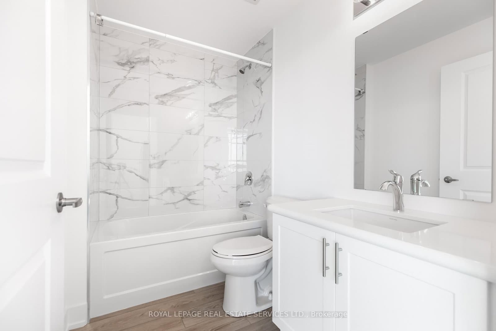 470 Dundas Street E, Unit 1211 thumbnail 21