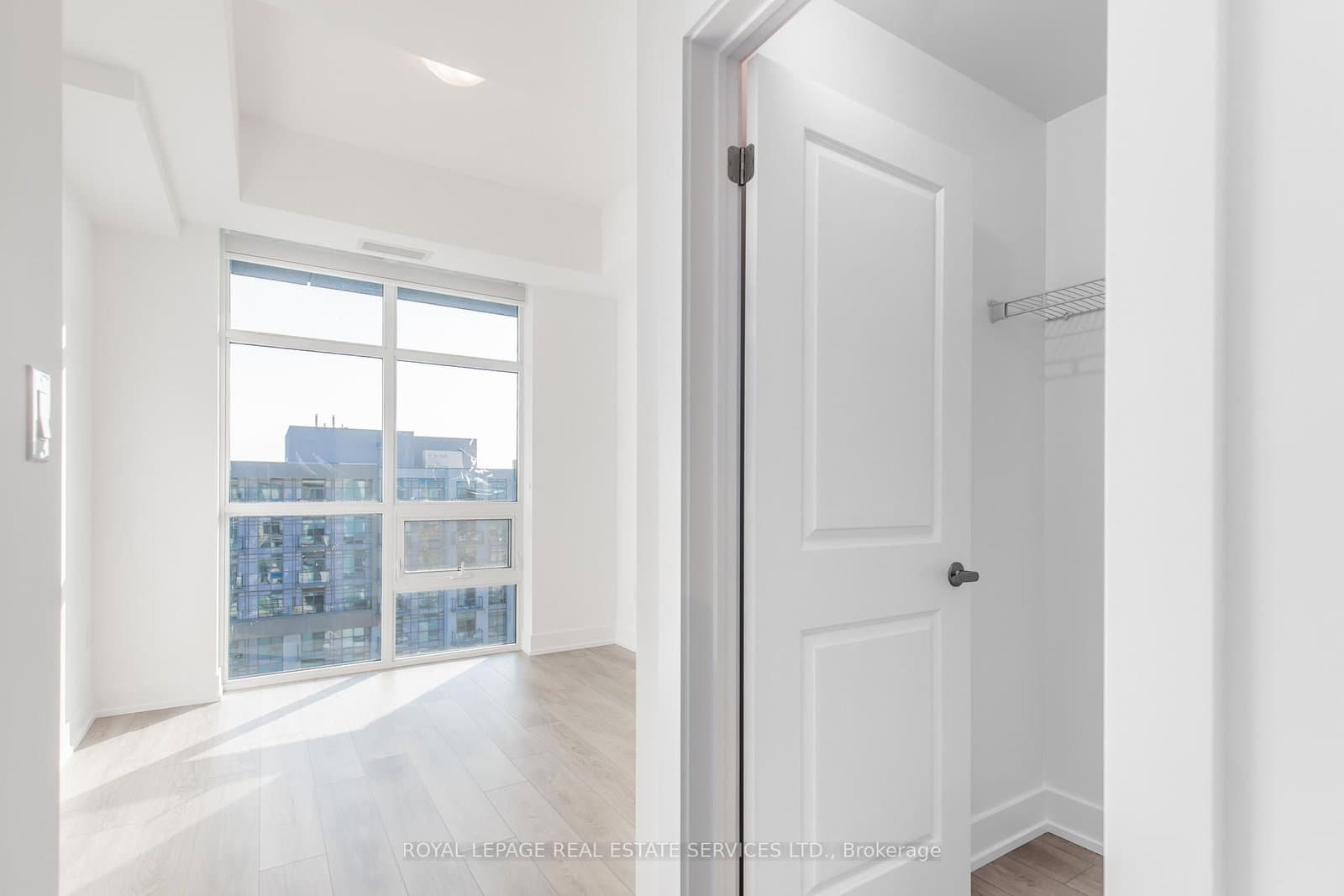 470 Dundas Street E, Unit 1211 thumbnail 31