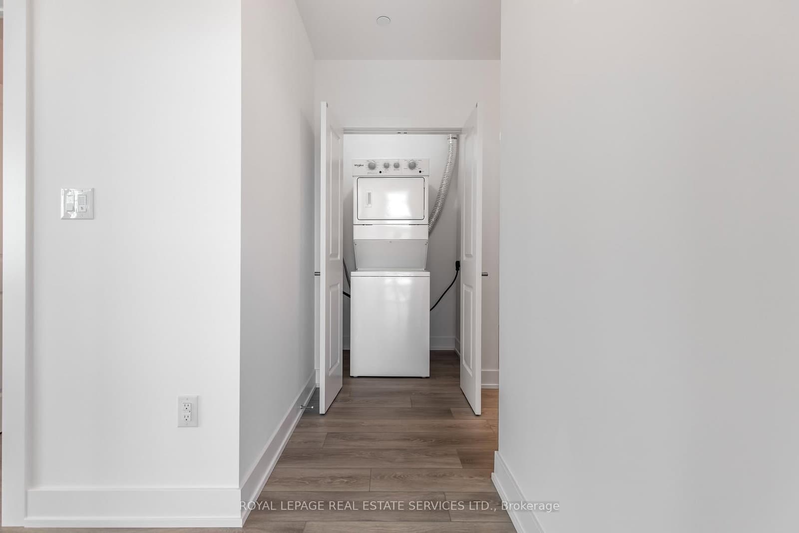470 Dundas Street E, Unit 1211 thumbnail 38