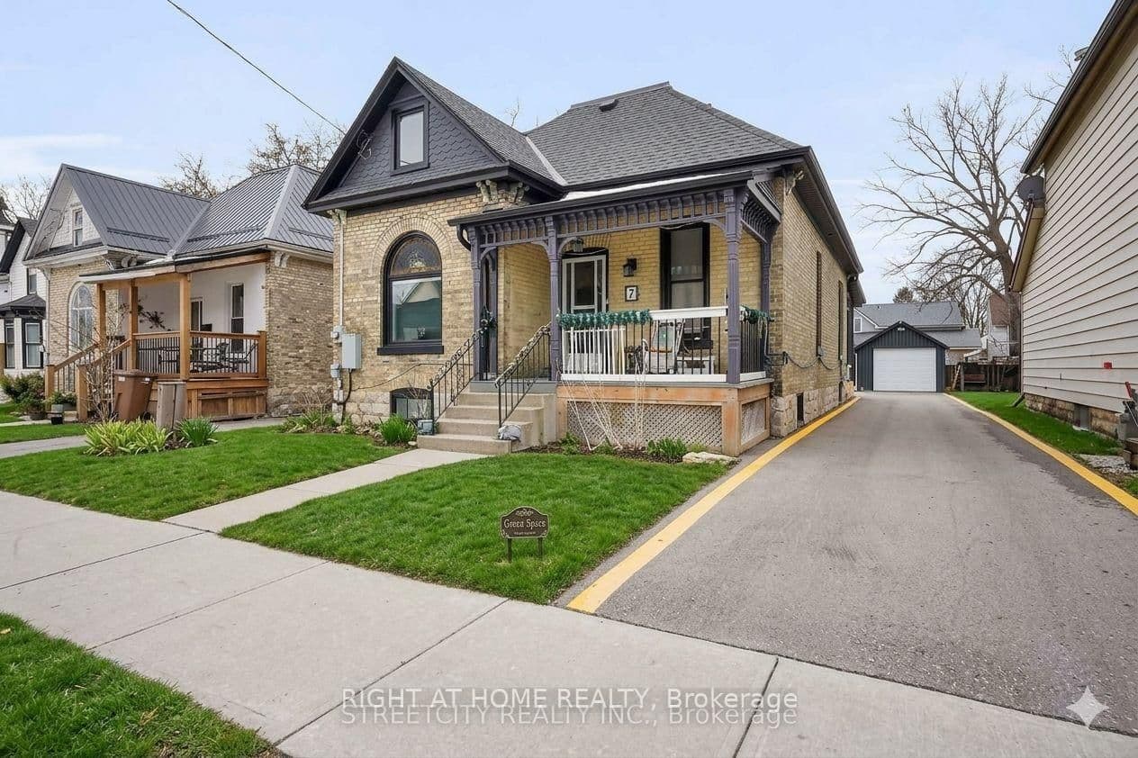 7 Myrtle Street - Image 1