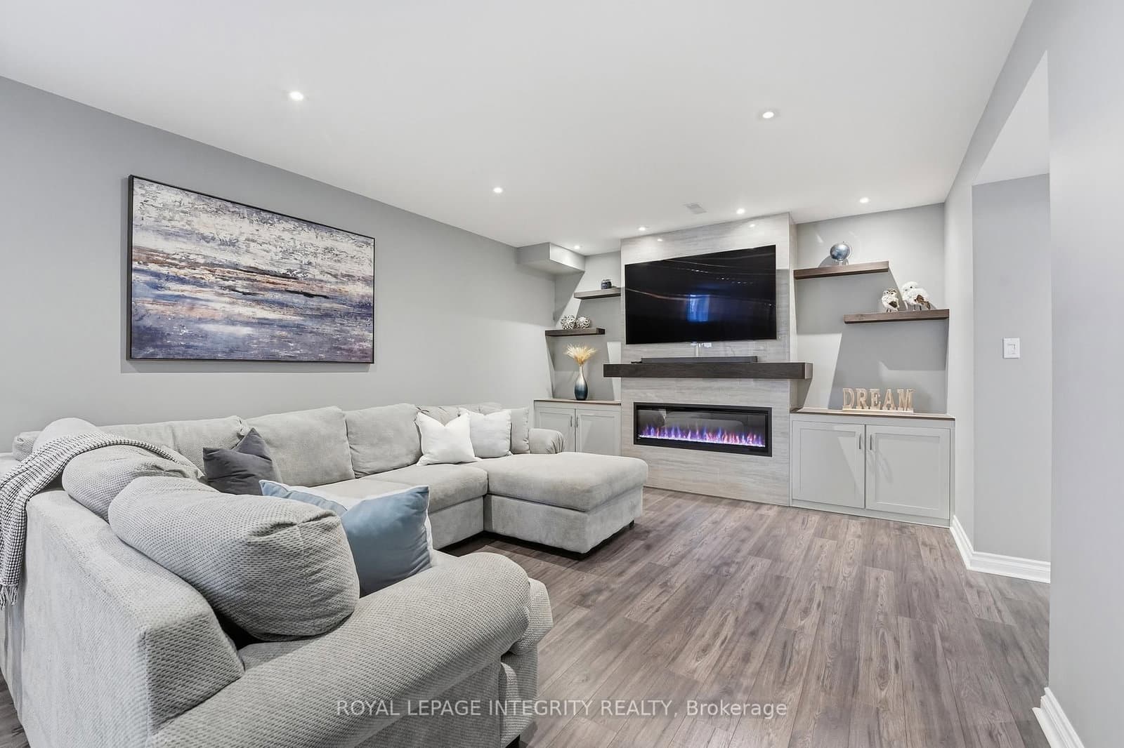 476 Ancaster Avenue thumbnail 28