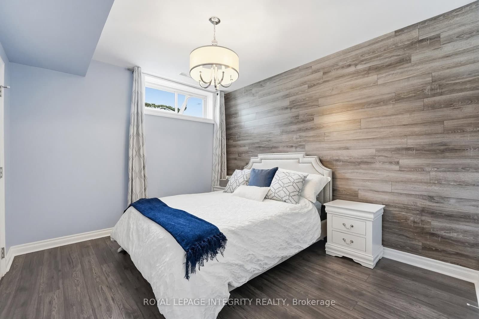 476 Ancaster Avenue thumbnail 31