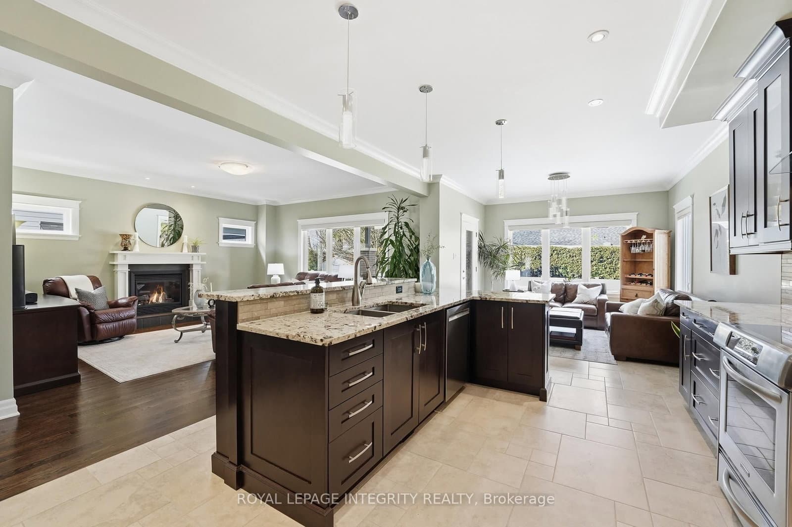 476 Ancaster Avenue thumbnail 6