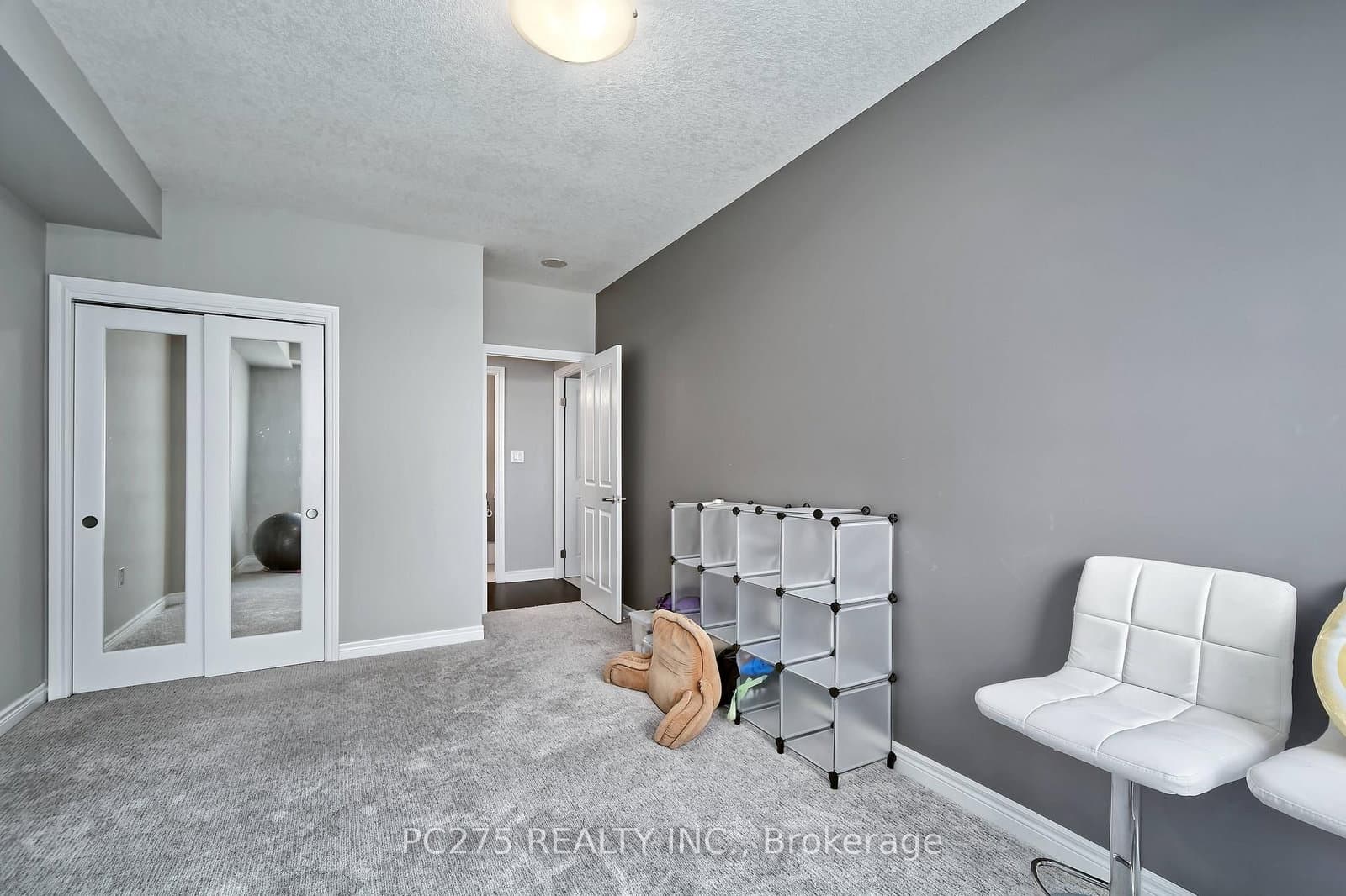 1030 Coronation Drive, Unit 602 thumbnail 15