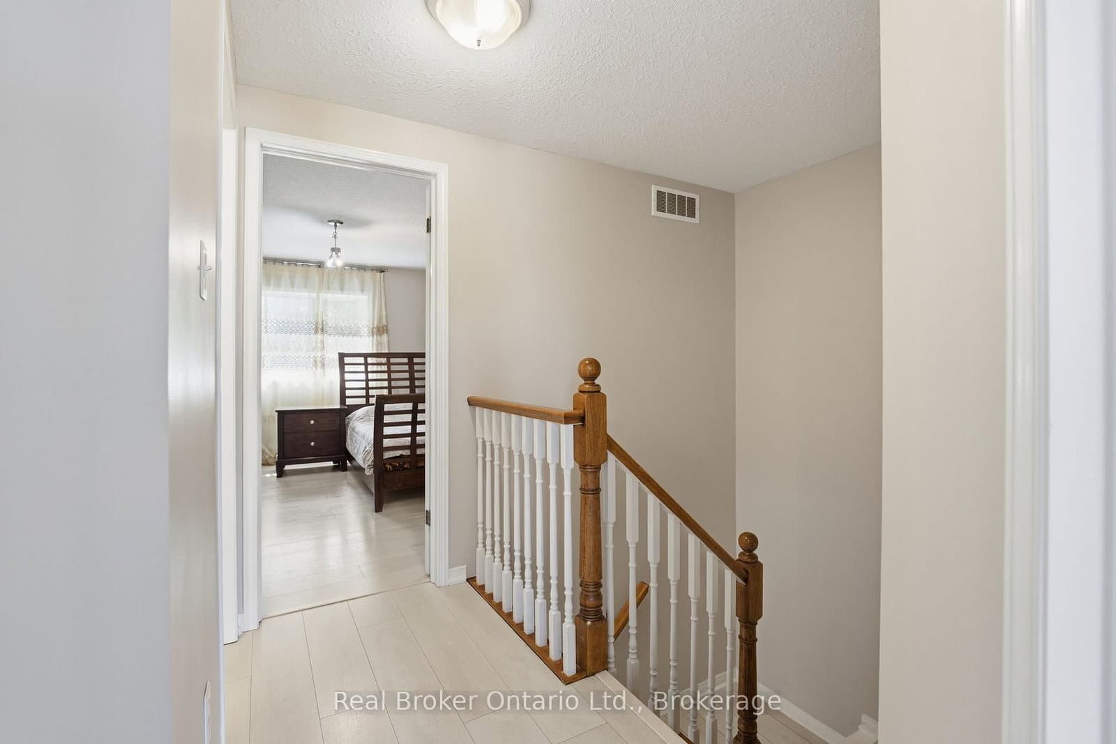 10 Fallowfield Drive, Unit 19 thumbnail 14